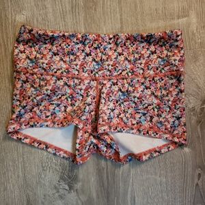 Lululemon boogie shorts🍋RARE